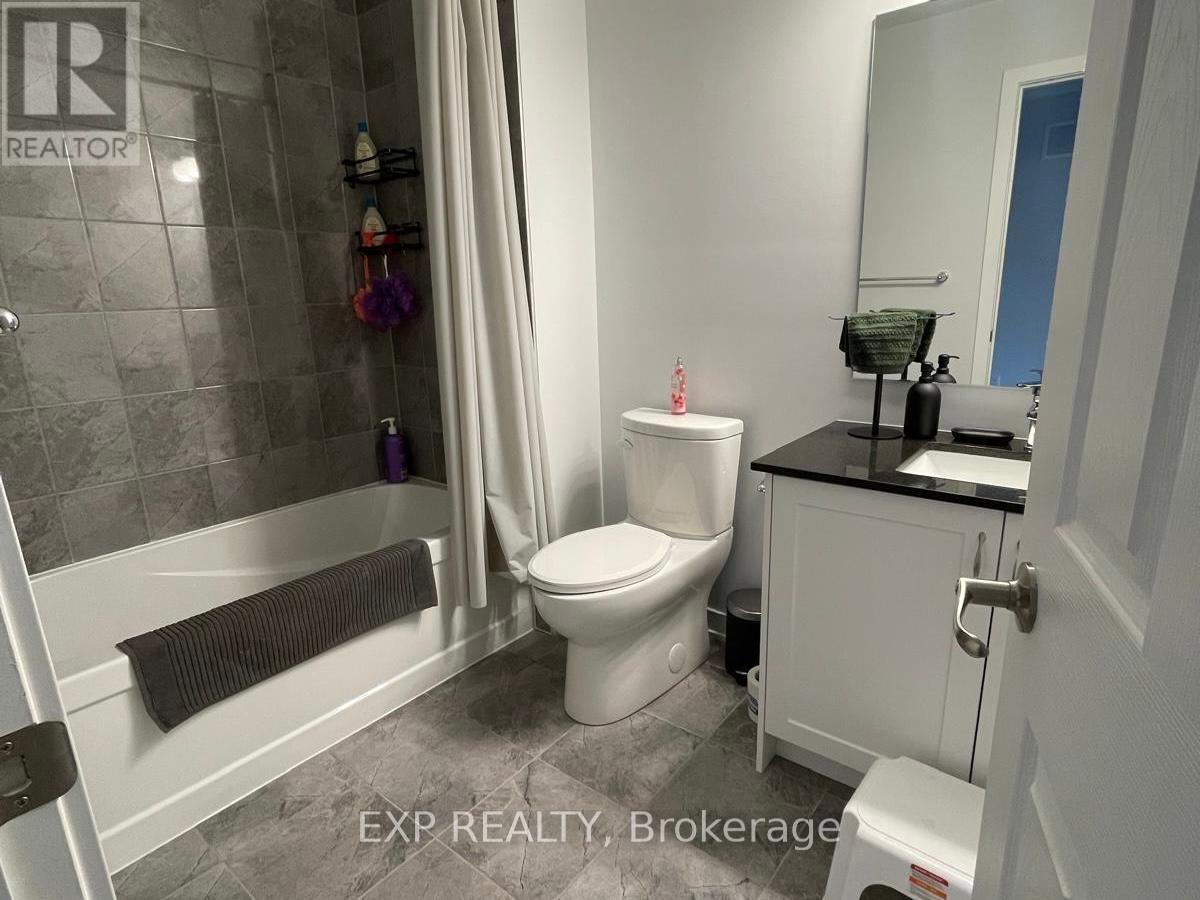 3 Bed, 3 Bath House for Rent in Ottawa – 1045 CURRAGLASS WALK, Ottawa – MLS# X13611060 - Image 15