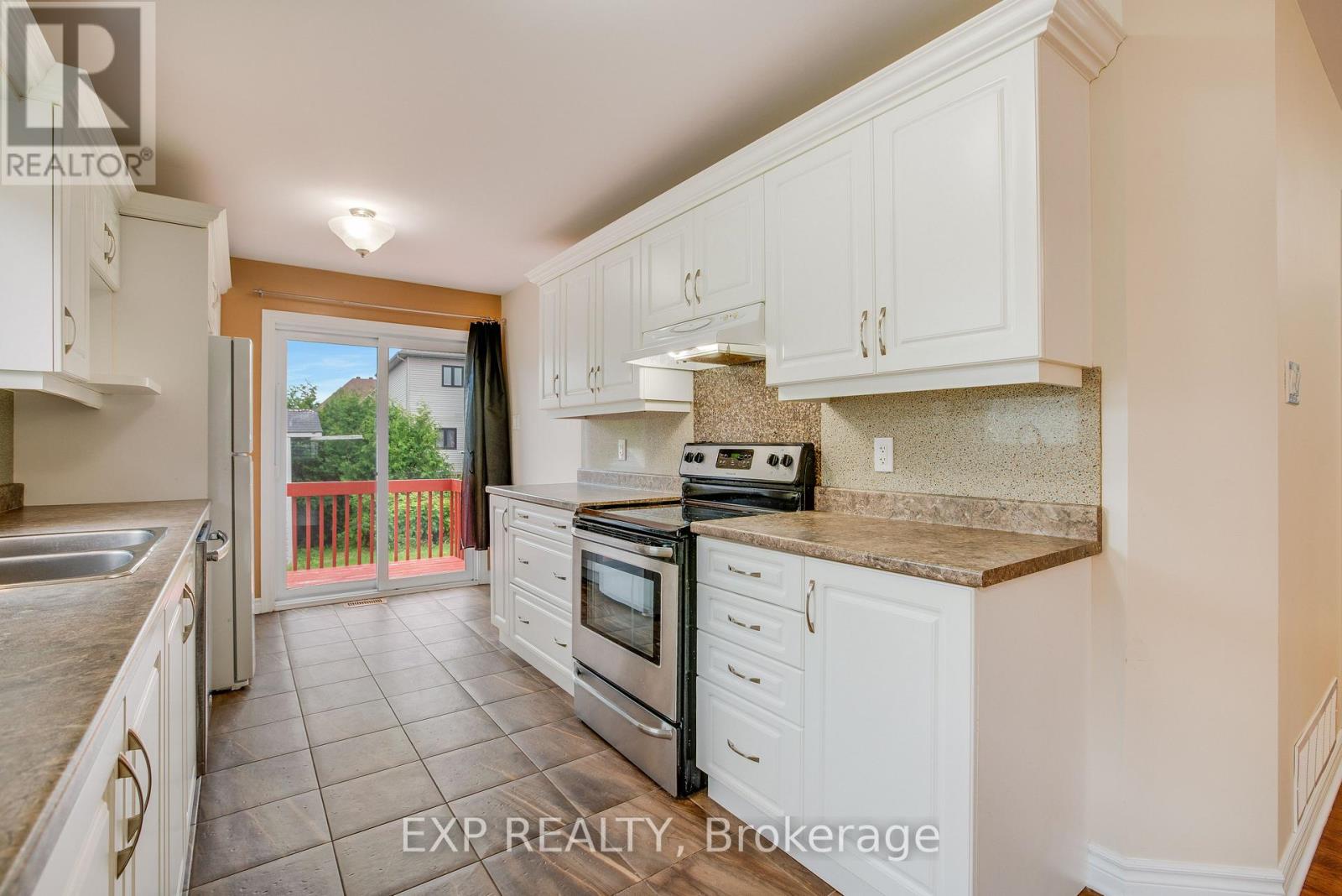 233 BELFORT STREET - 15