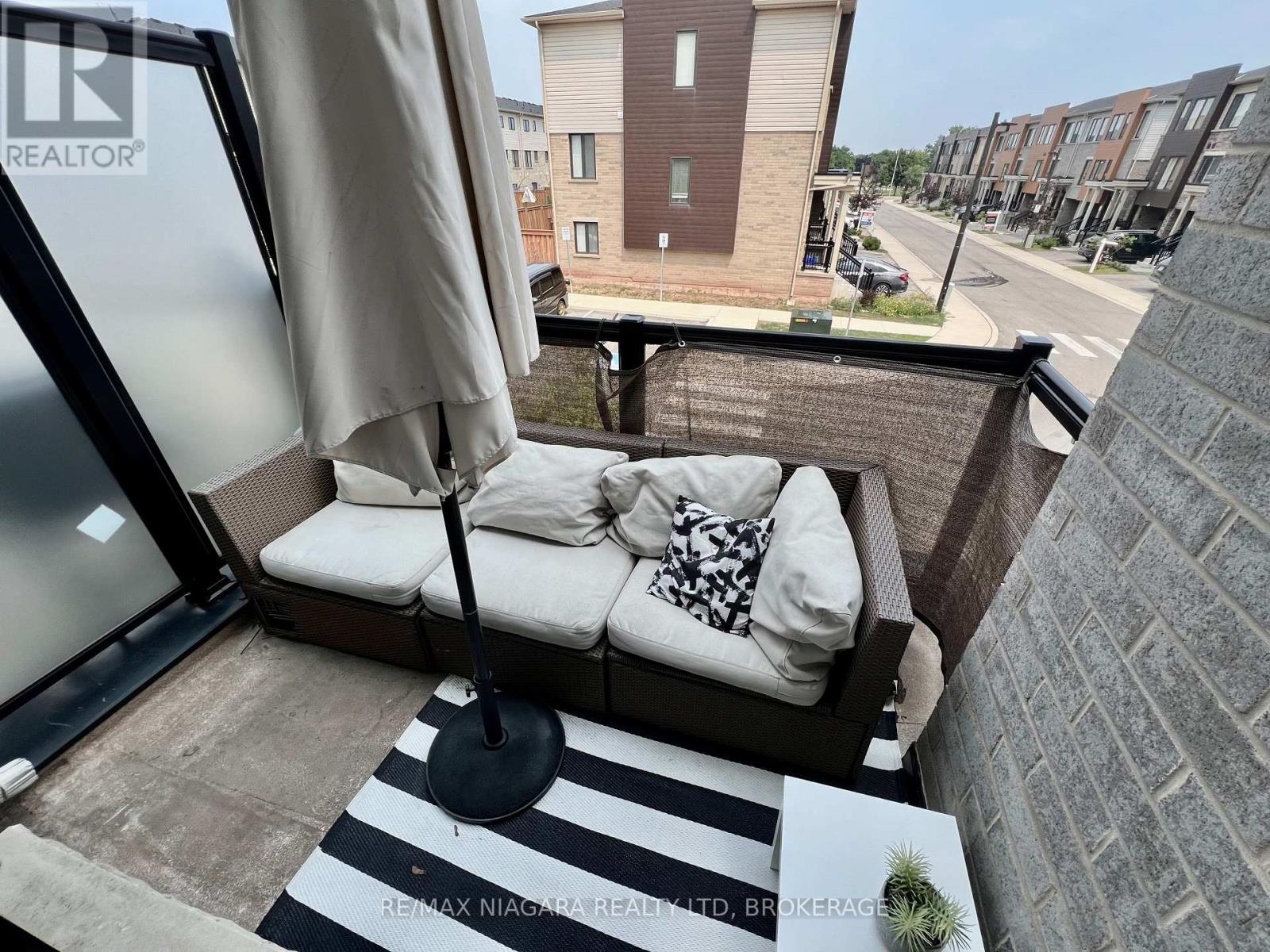 #48 96 DRYDEN LANE - 14