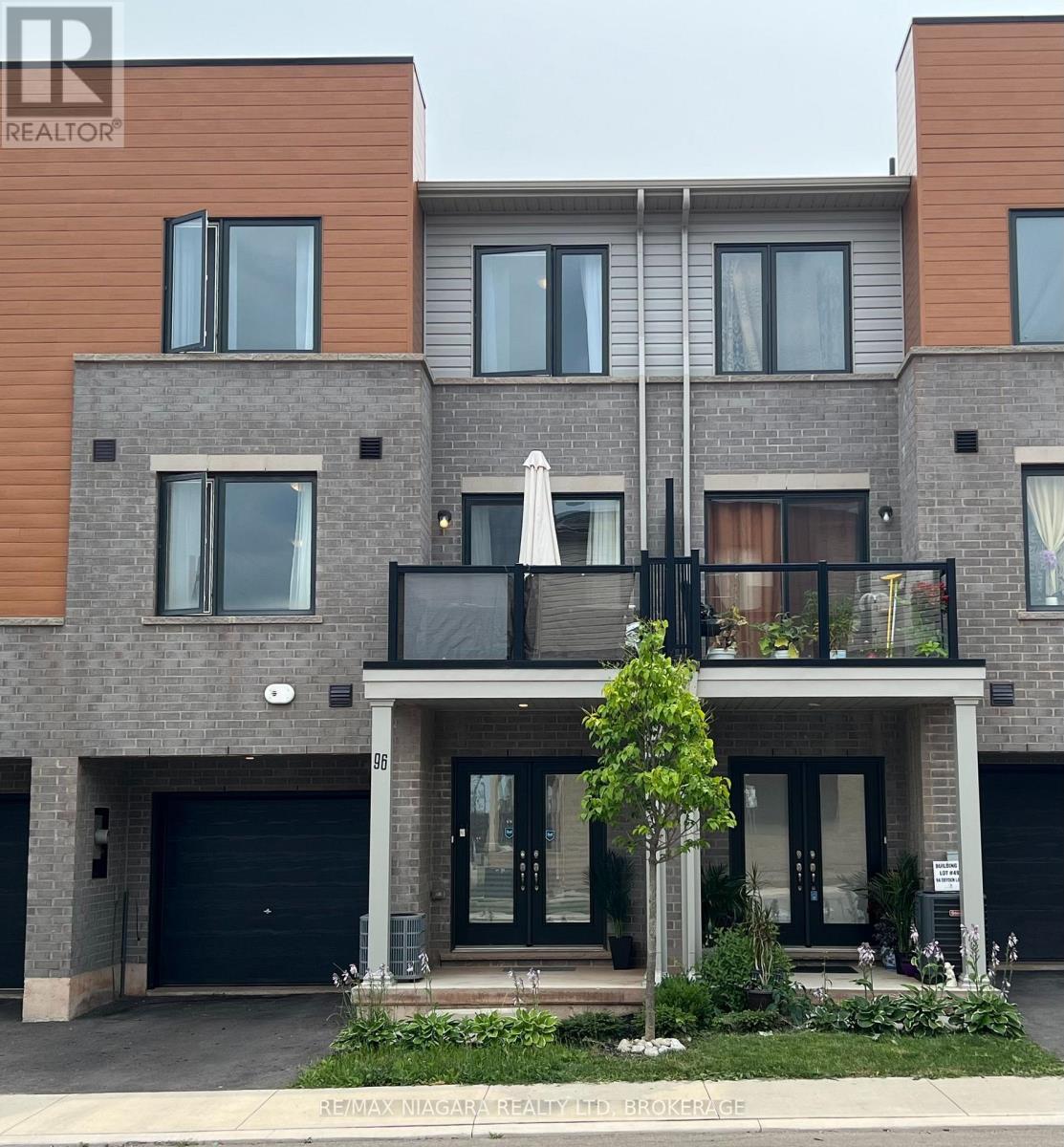 #48 96 DRYDEN LANE - 3