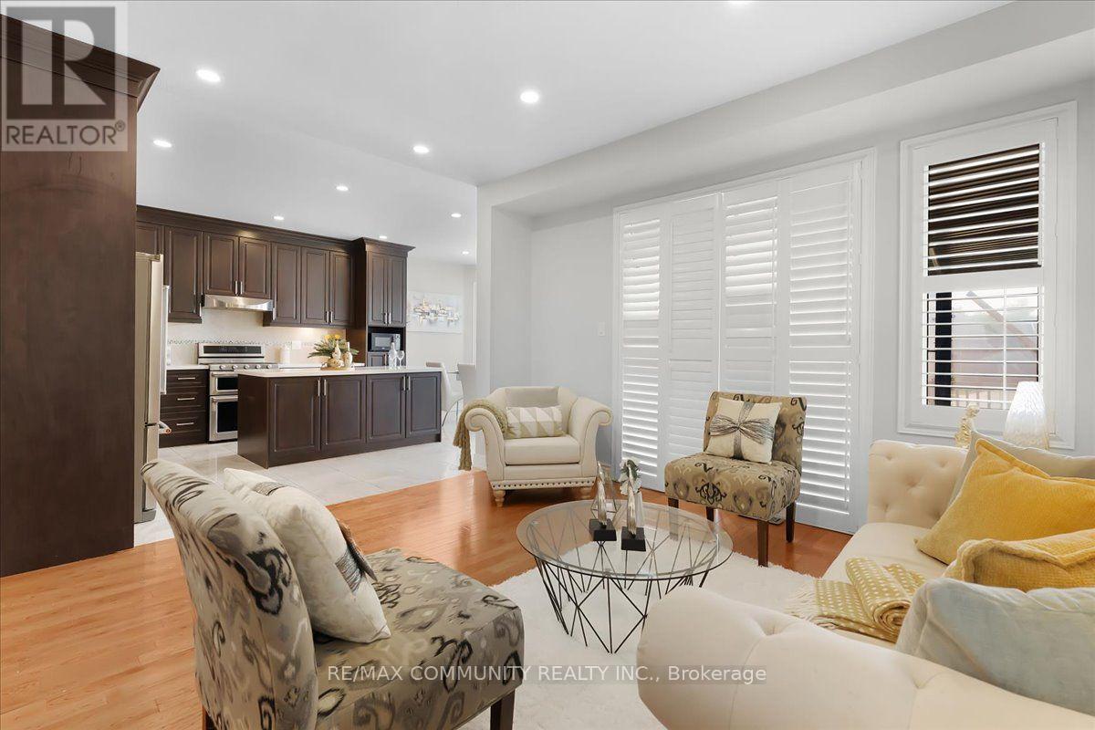 461 ROUGEWALK DRIVE - 10