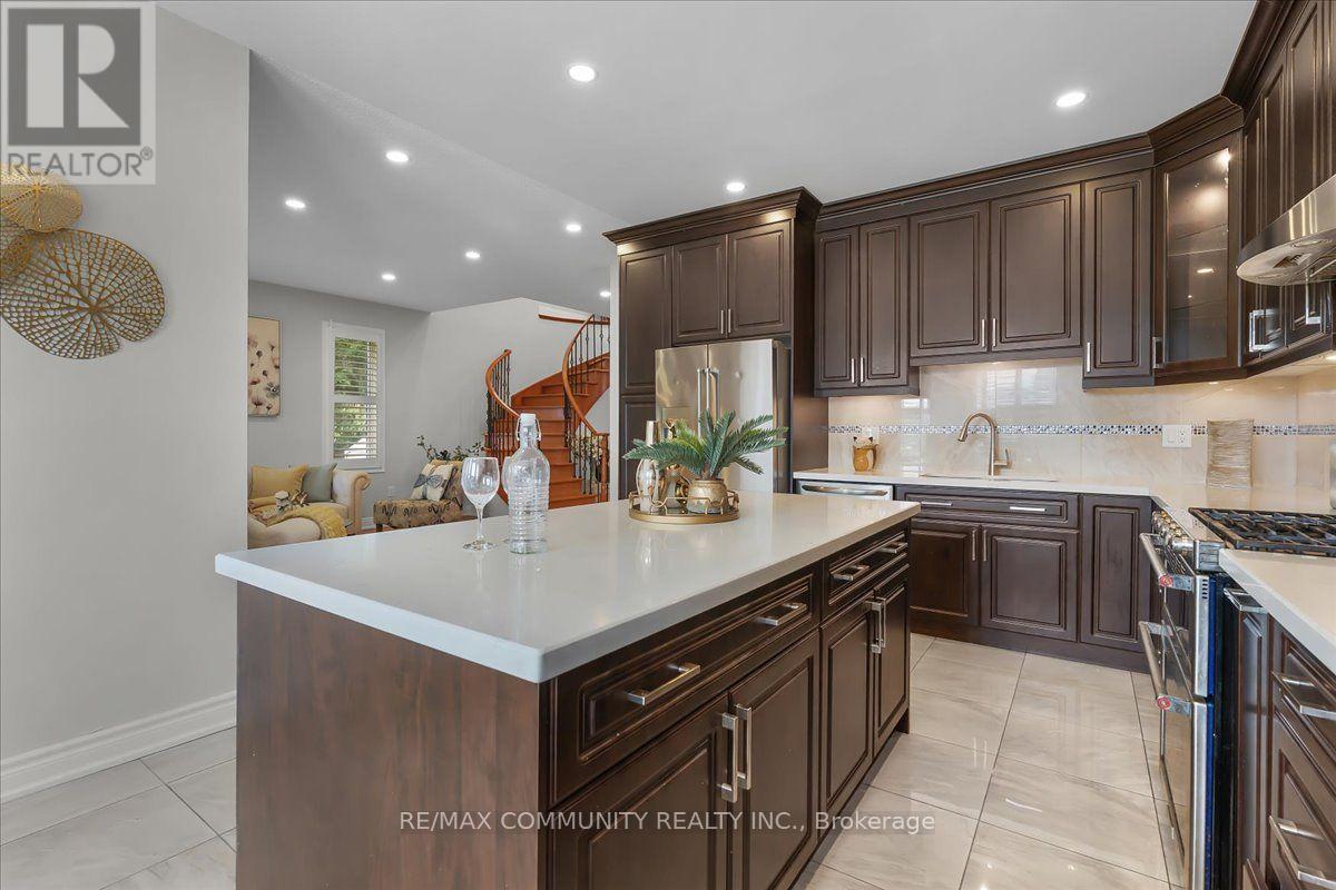 461 ROUGEWALK DRIVE - 14