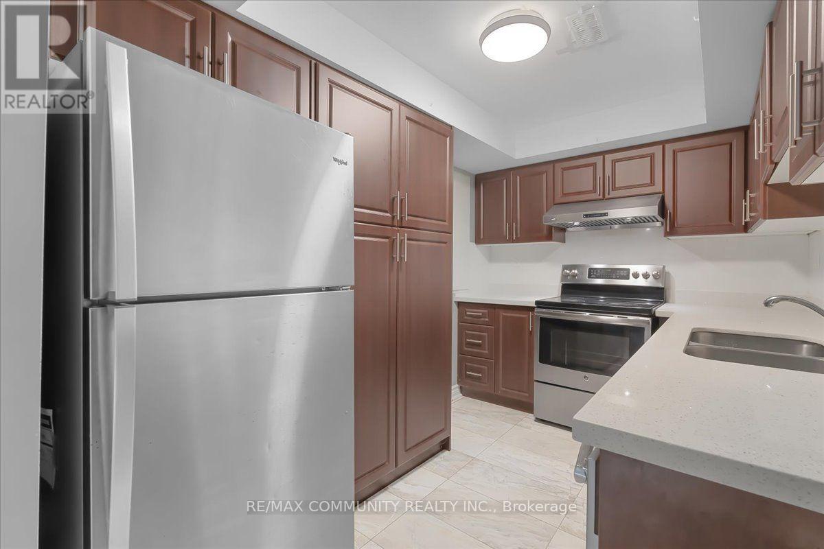 461 ROUGEWALK DRIVE - 37