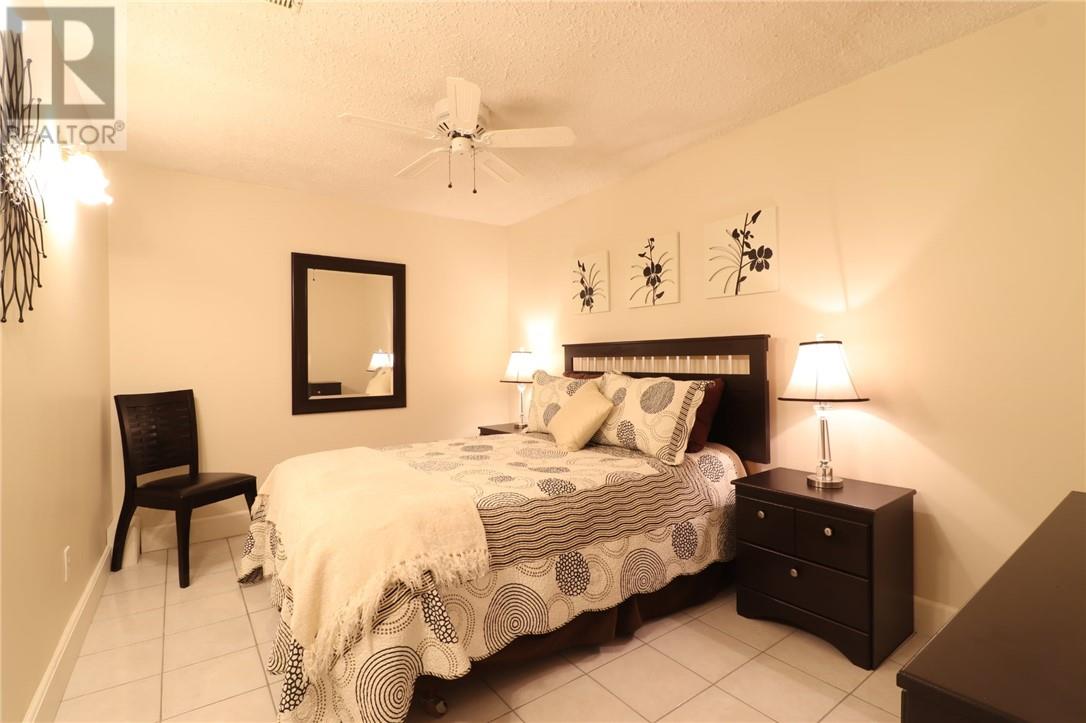 390 Aurore Drive - 15