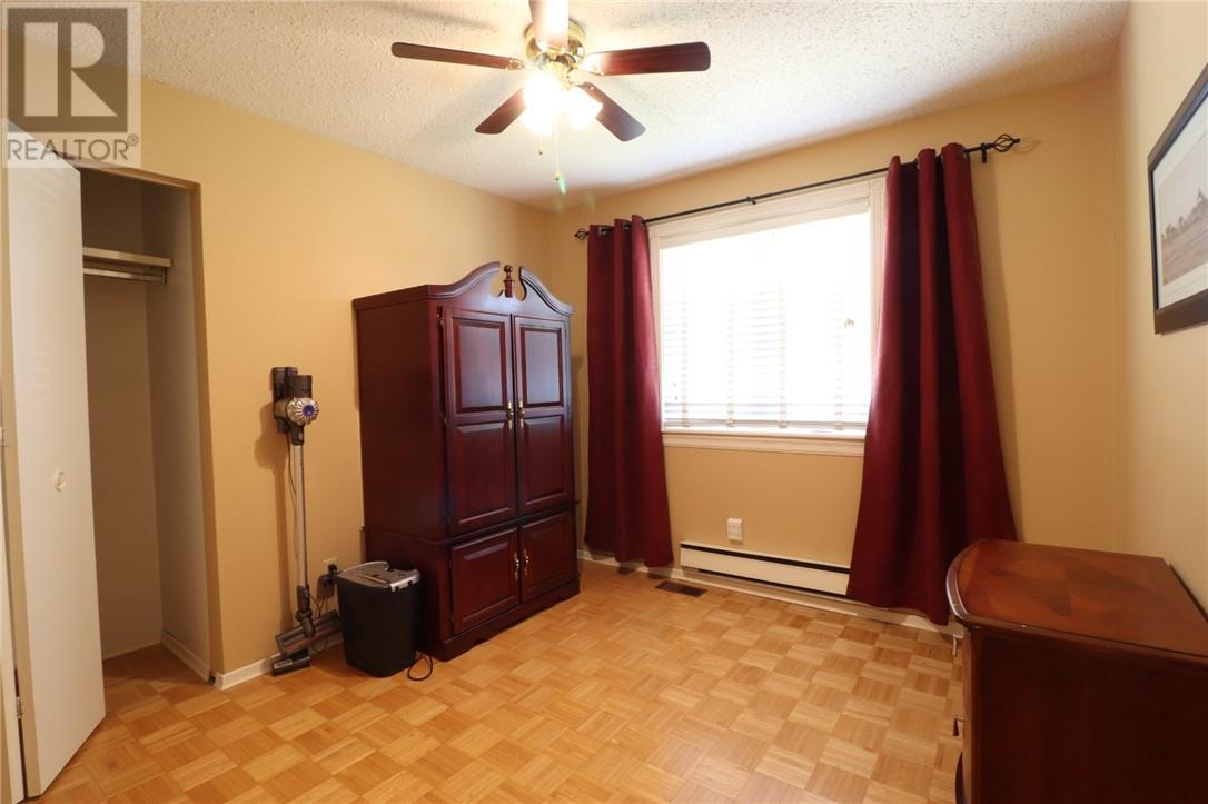 390 Aurore Drive - 19