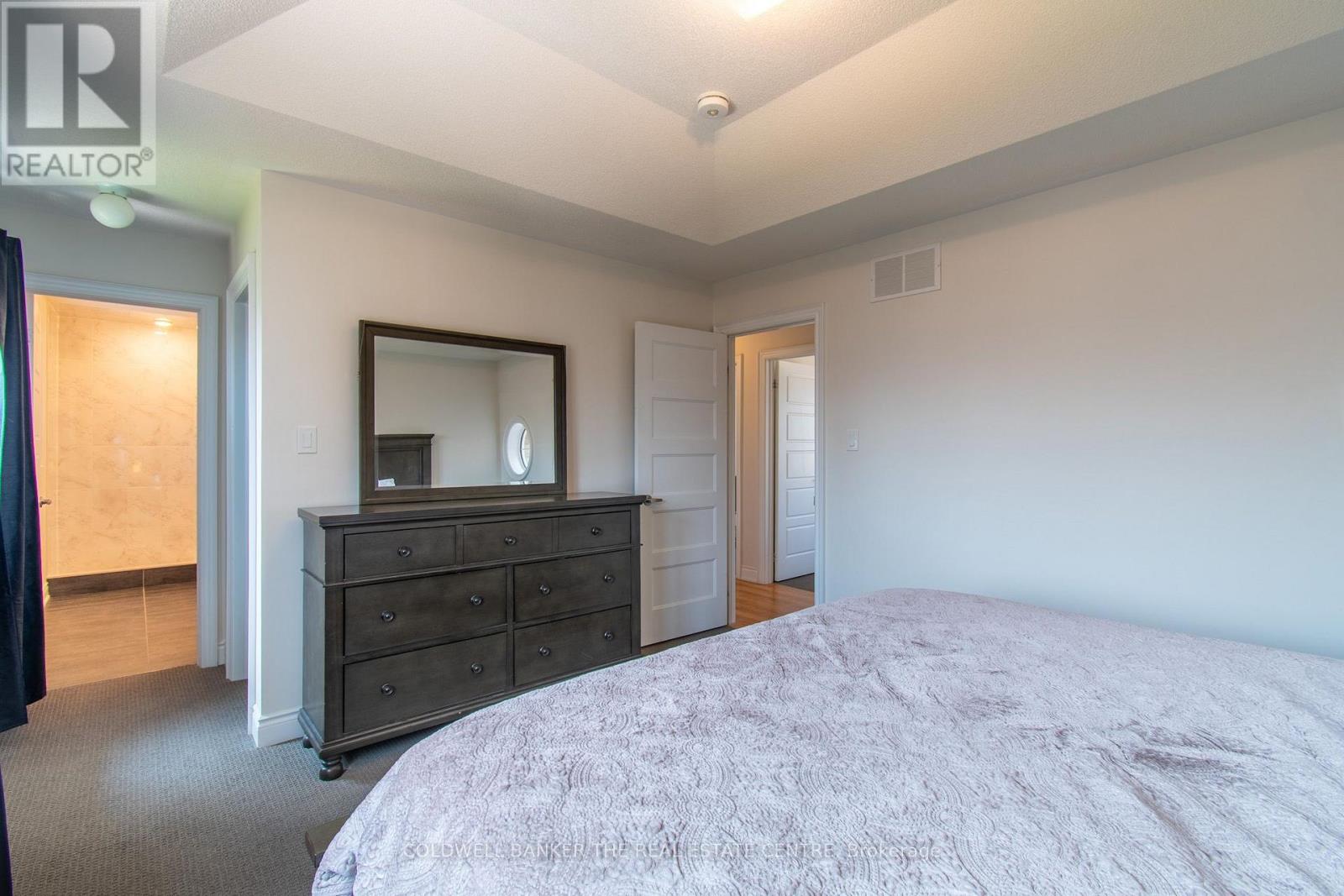 780 GREEN STREET - 24
