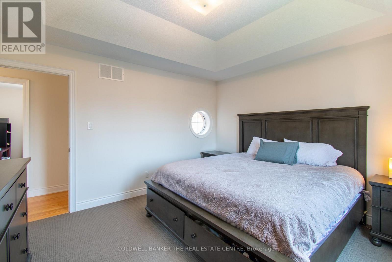 780 GREEN STREET - 25