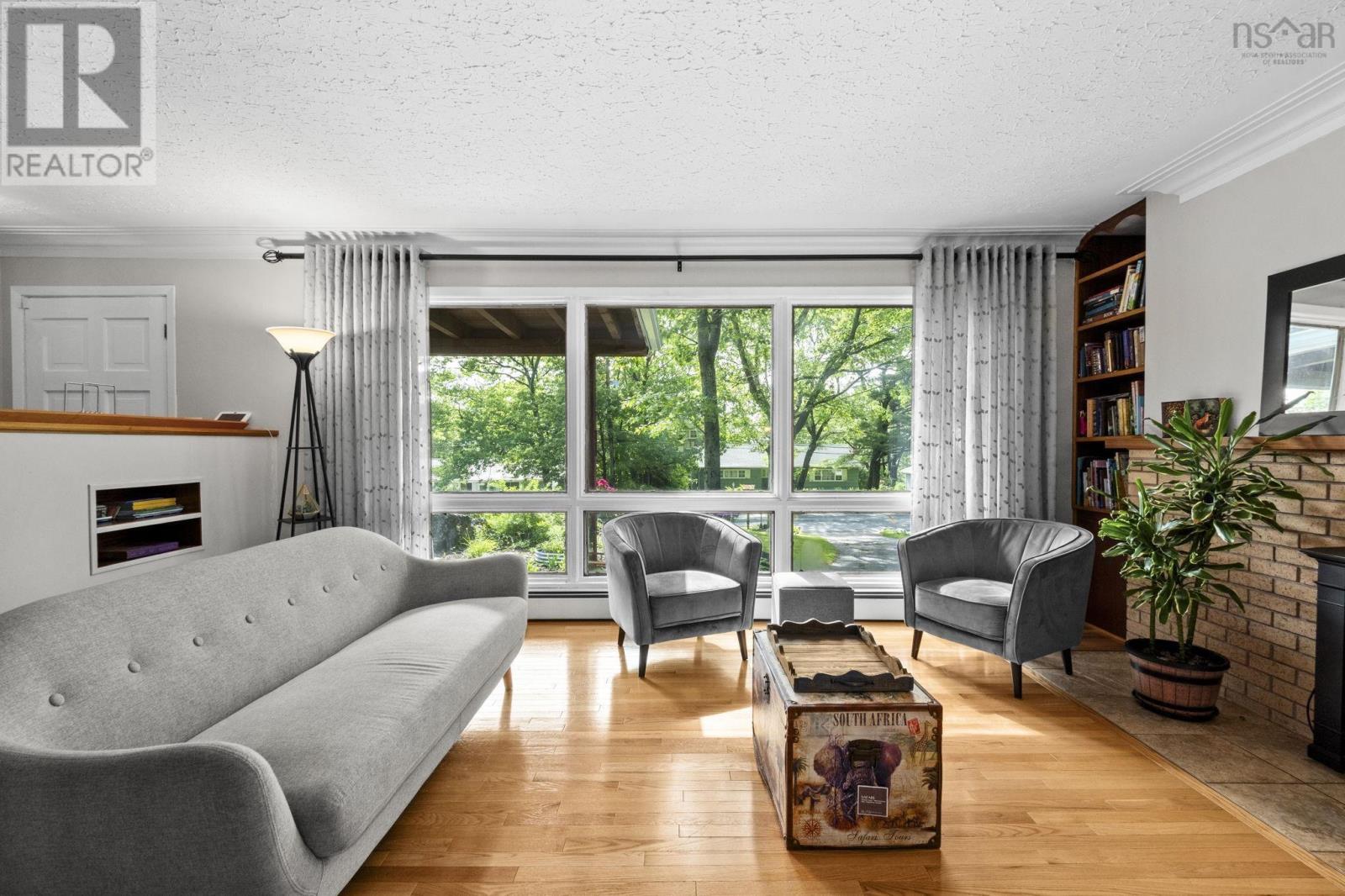 12 Campbell Drive - 8