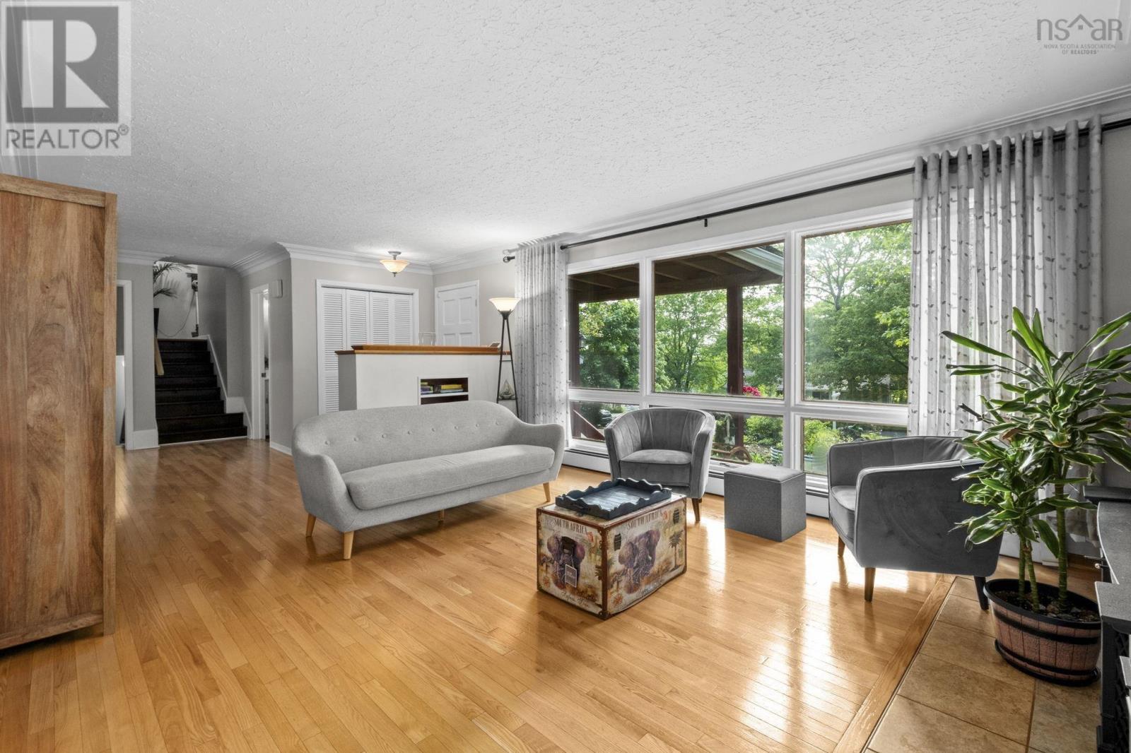 12 Campbell Drive - 9
