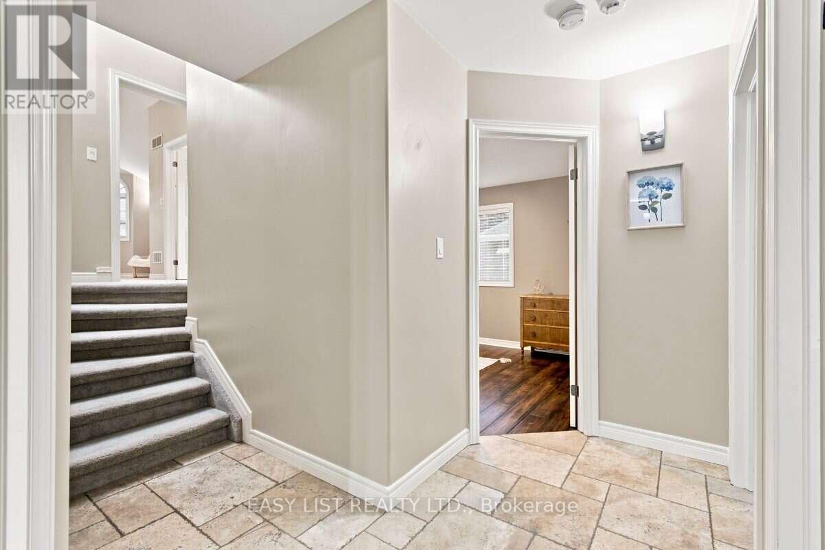 5929 ROSEWOOD CRESCENT - Image 33
