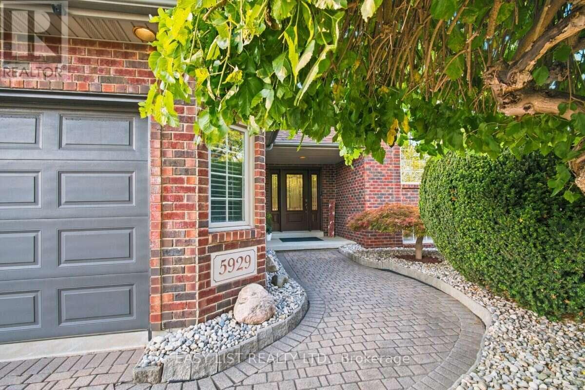 5929 ROSEWOOD CRESCENT - Image 6