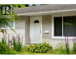 12209 Skillen Street, Maple Ridge, BC V2X4X4 Photo 28