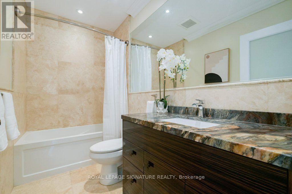 15 SULKARA COURT - 18