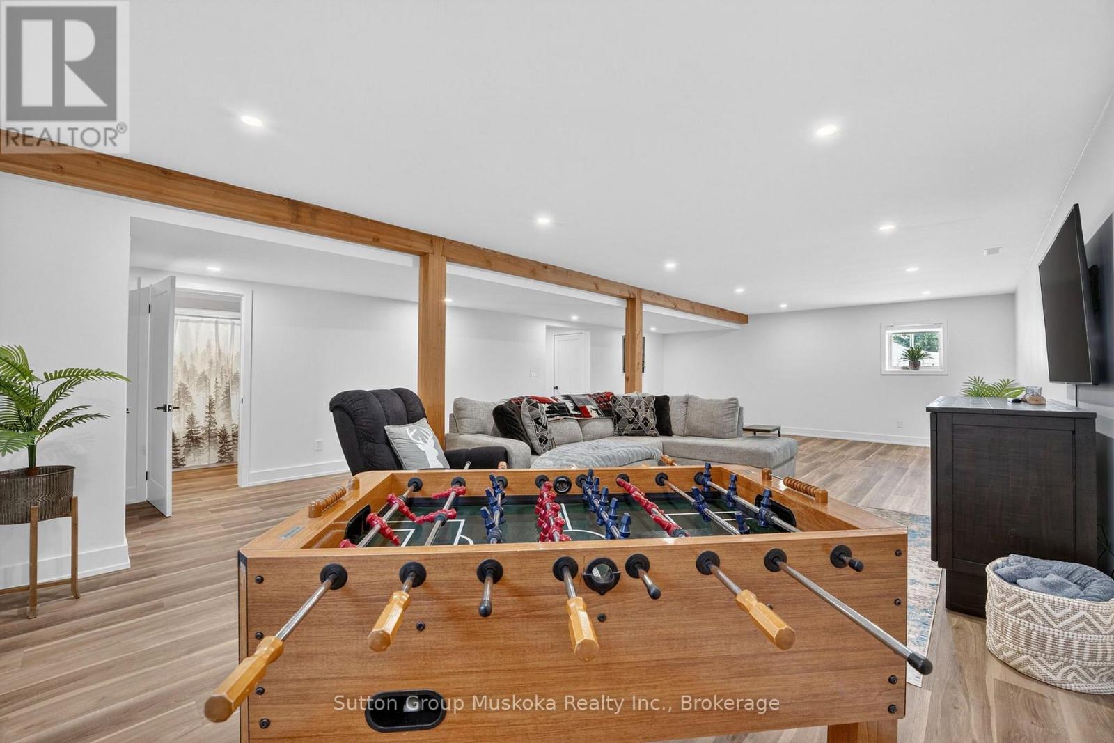 1765 MACHAR STRONG BOUNDARY ROAD - 32