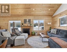 1765 Machar Strong Boundary Road, Strong, ON P0A1Z0 Photo 18