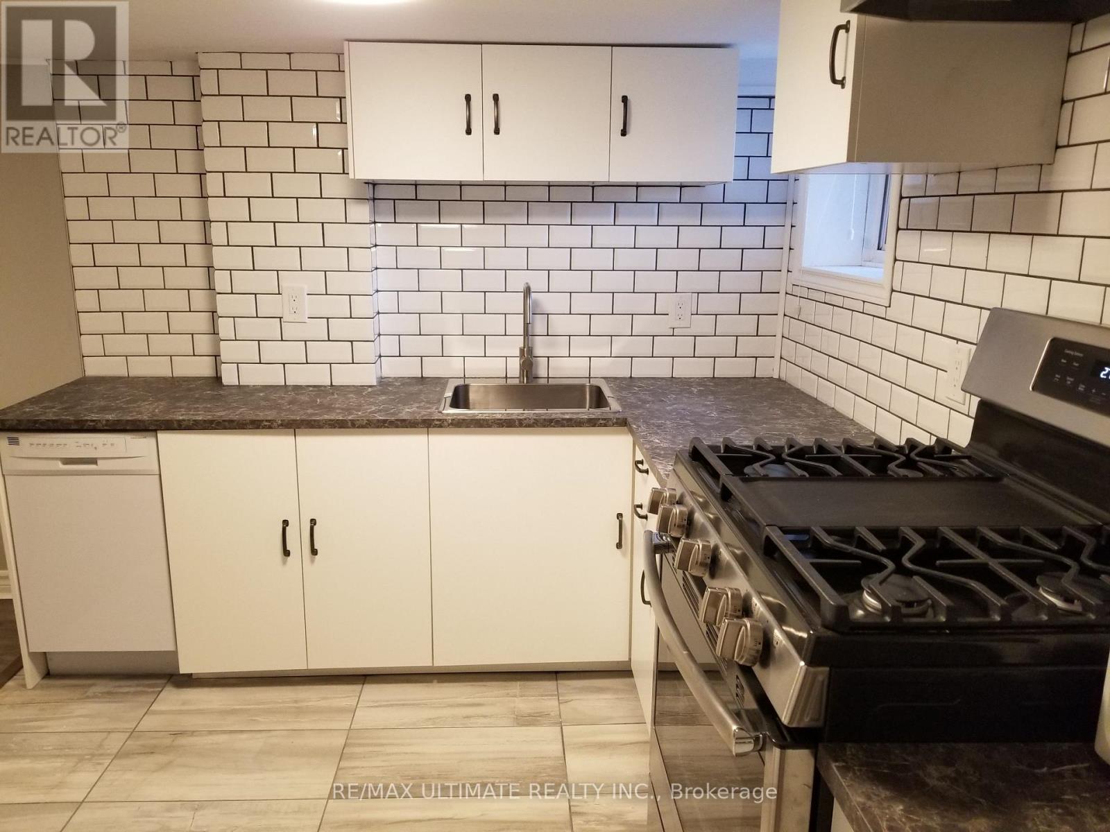 Photo of 1133 Dufferin Street