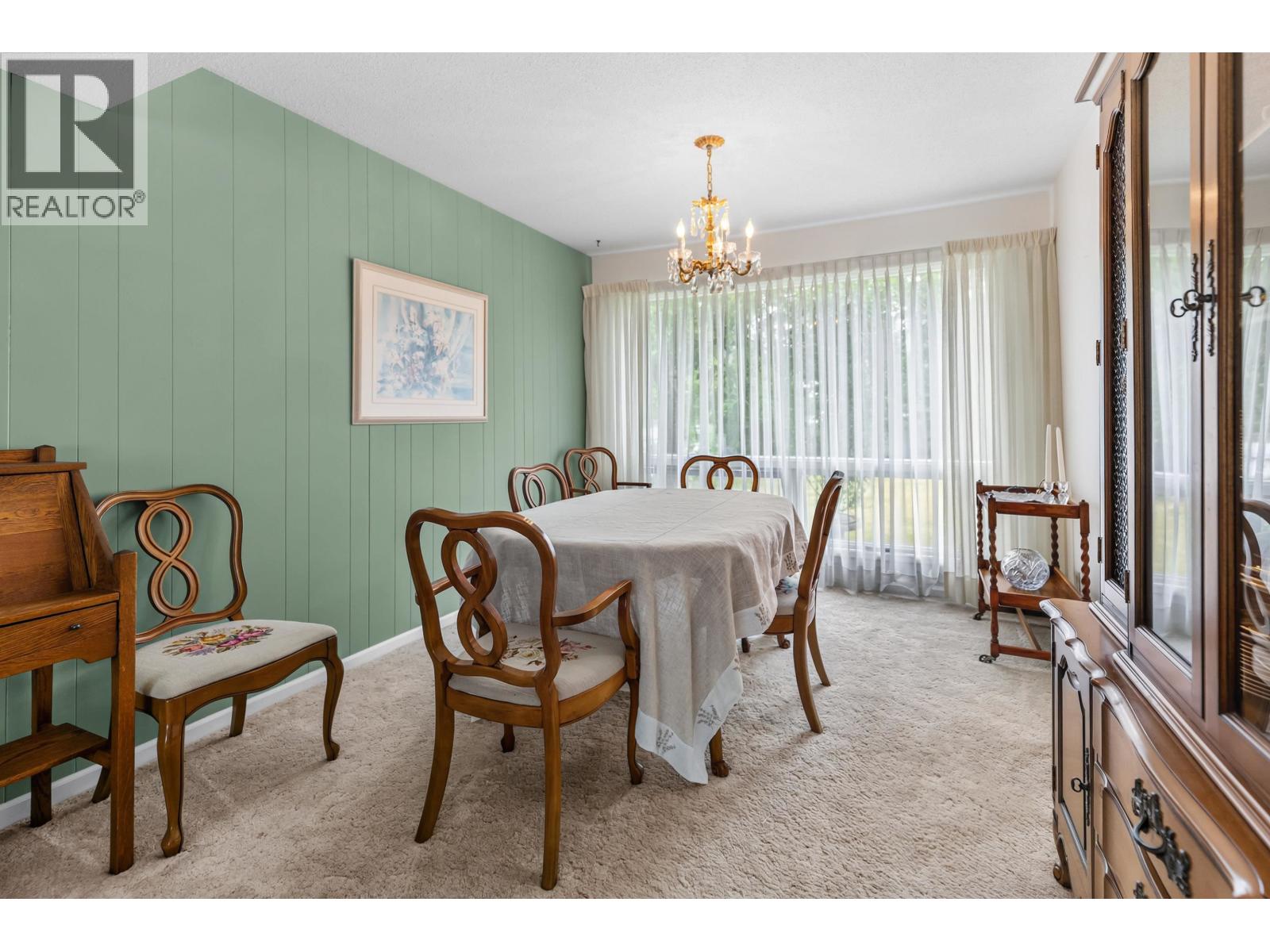 1960 GARDEN DRIVE - 6