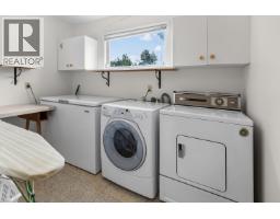 Photo 14 of 36, 1960 GARDEN DRIVE · Prince George, BC