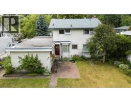 Photo 31 of 36, 1960 GARDEN DRIVE · Prince George, BC