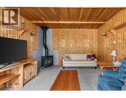 Photo 11 of 36, 1960 GARDEN DRIVE · Prince George, BC