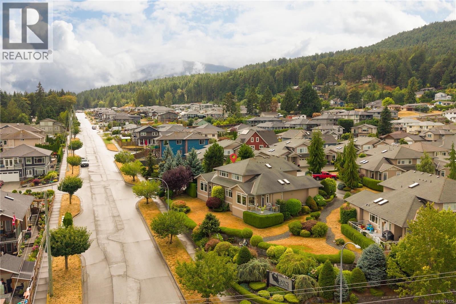 #1 500 Russell Rd - 11