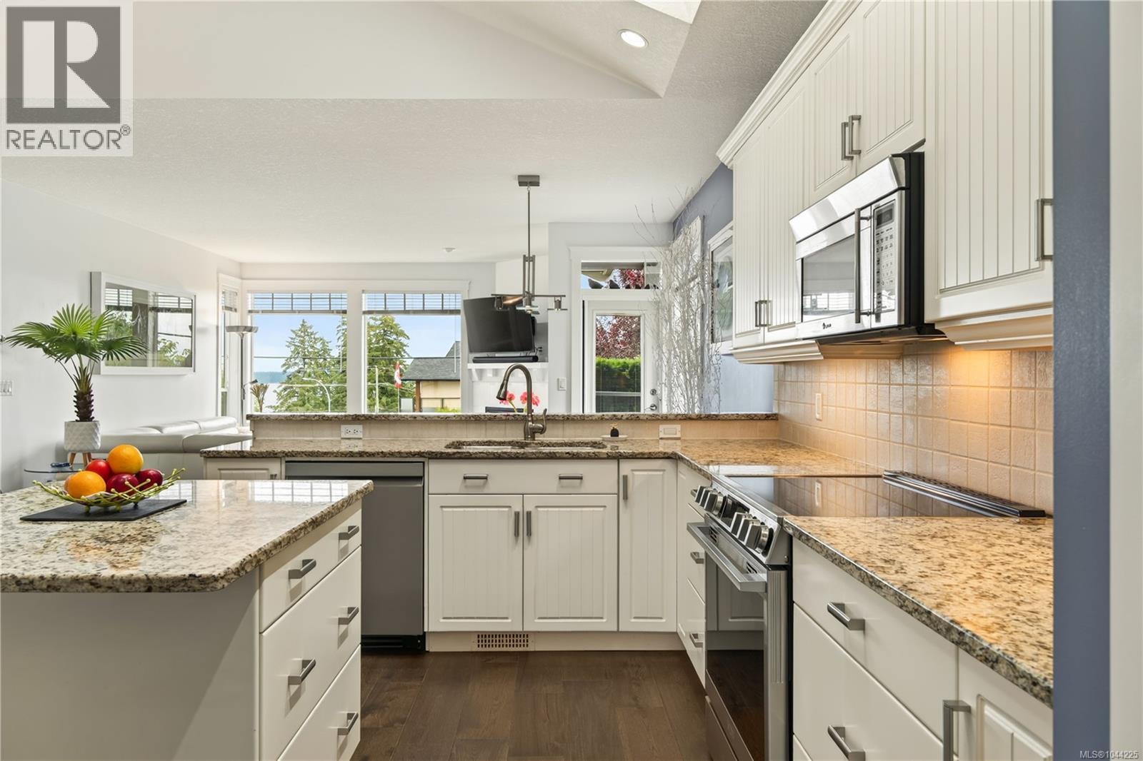 #1 500 Russell Rd - 2