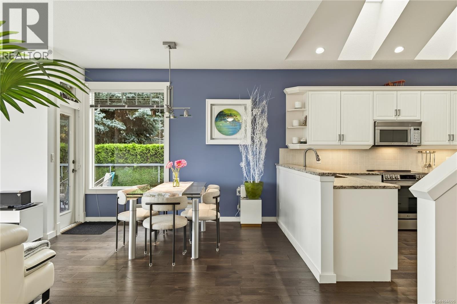 #1 500 Russell Rd - Image 33