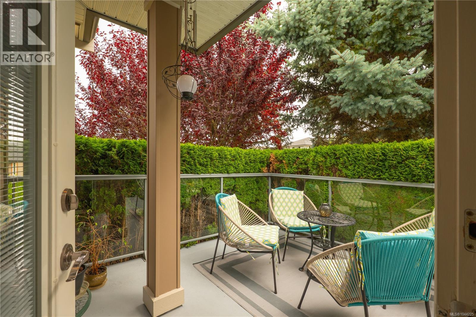#1 500 Russell Rd - 7