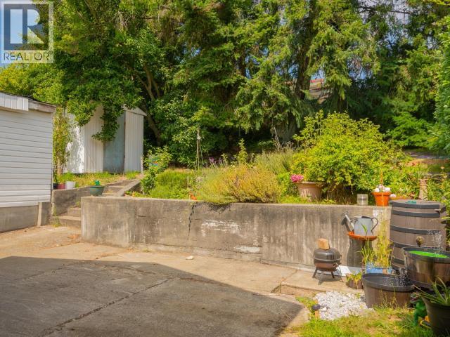 5370 LABURNUM AVE - 37