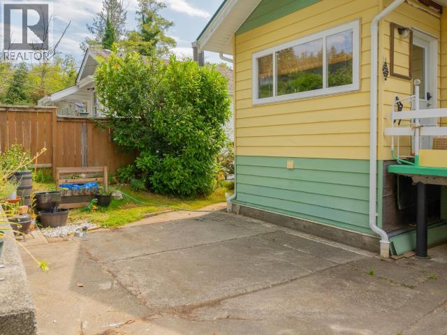 5370 LABURNUM AVE - 39