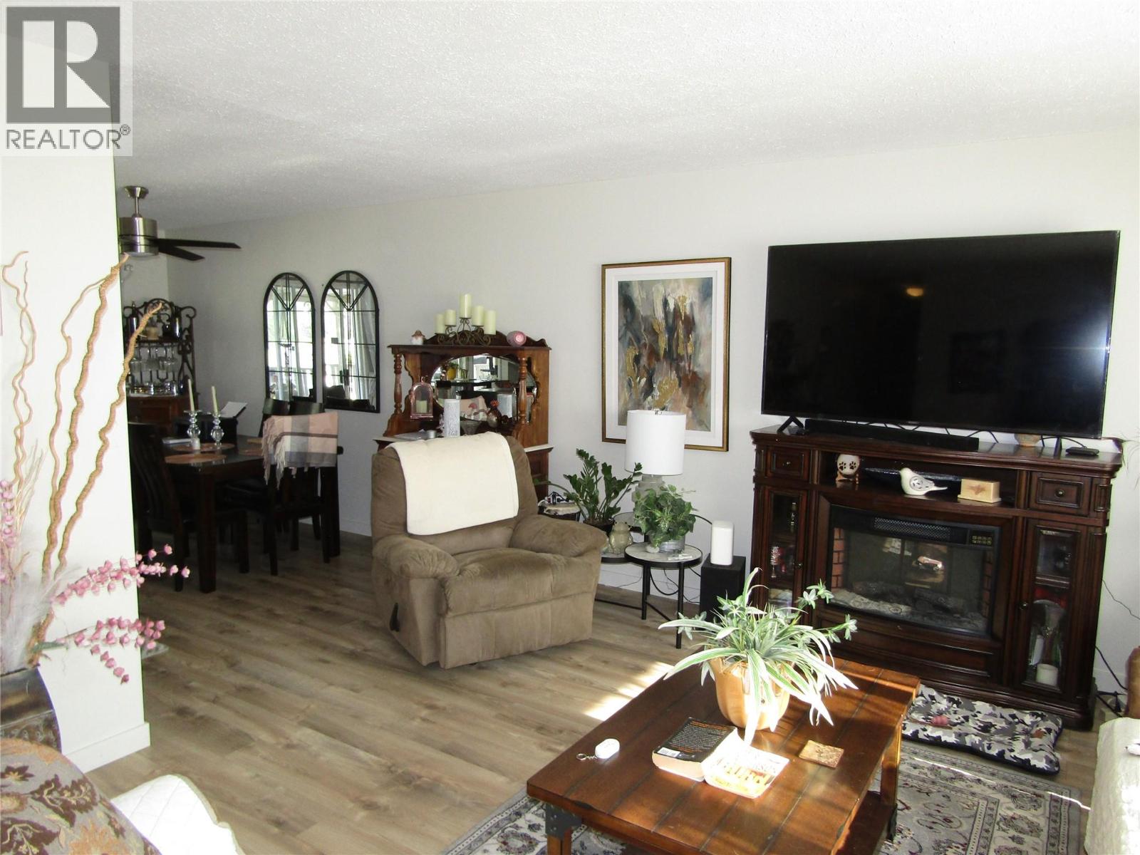 817 Kimberley Avenue - 18