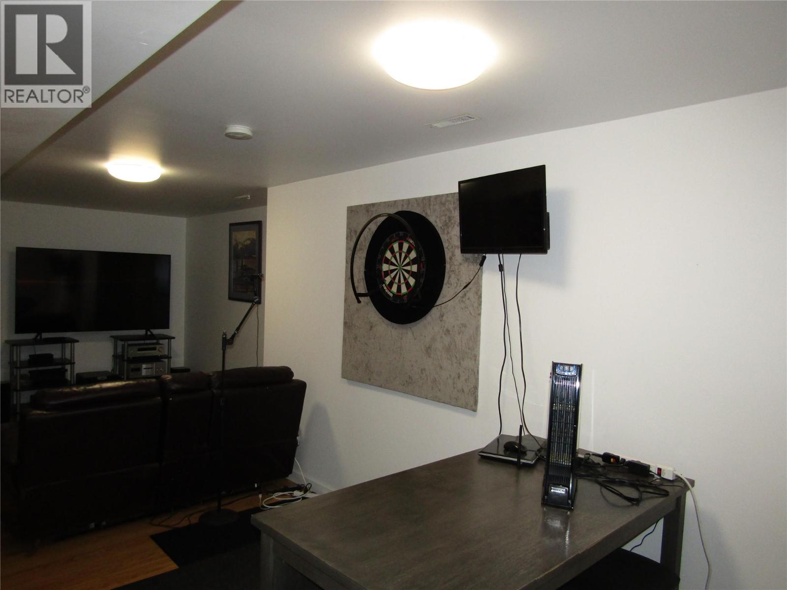 817 Kimberley Avenue - 45