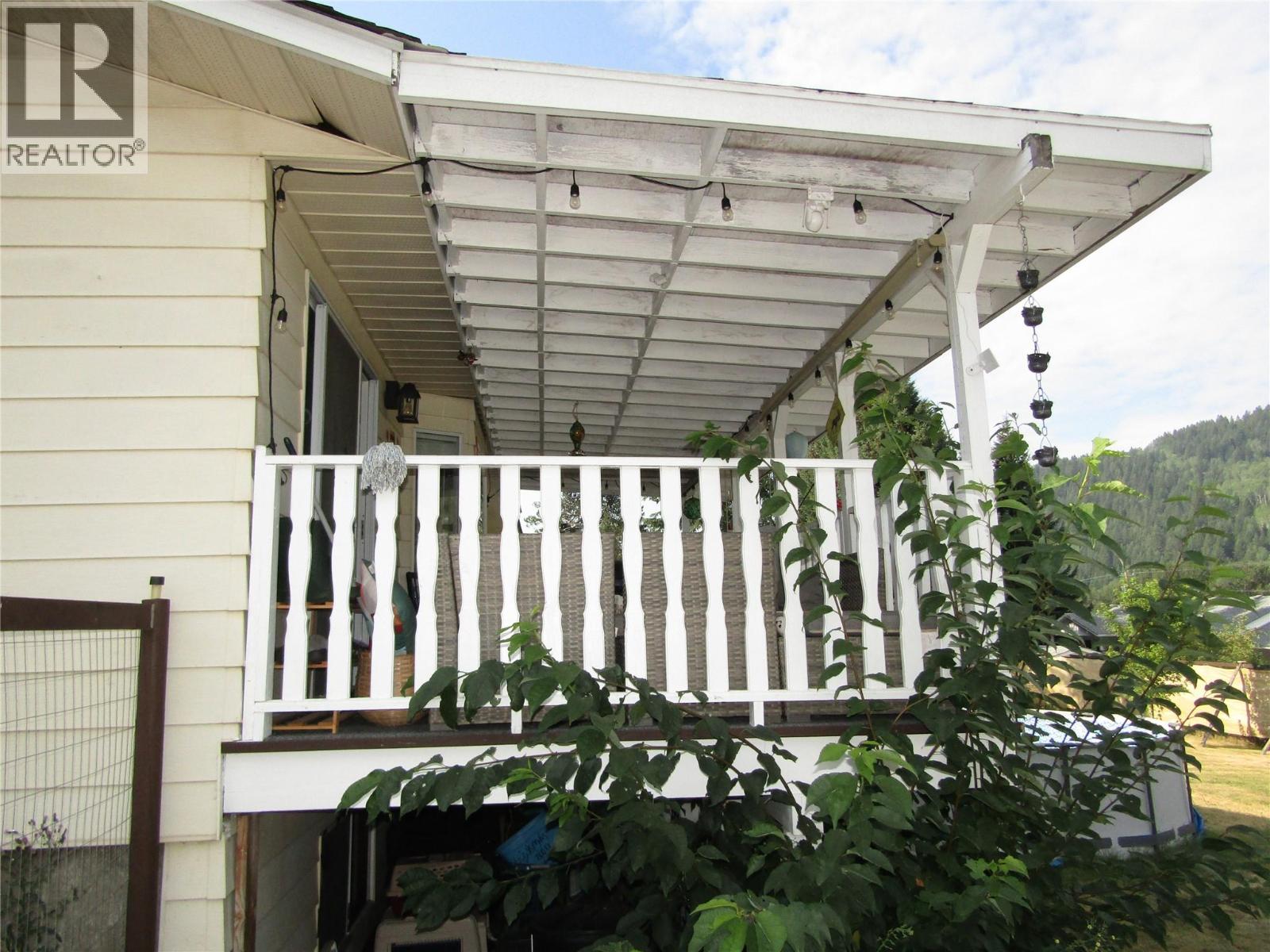 817 Kimberley Avenue - 57