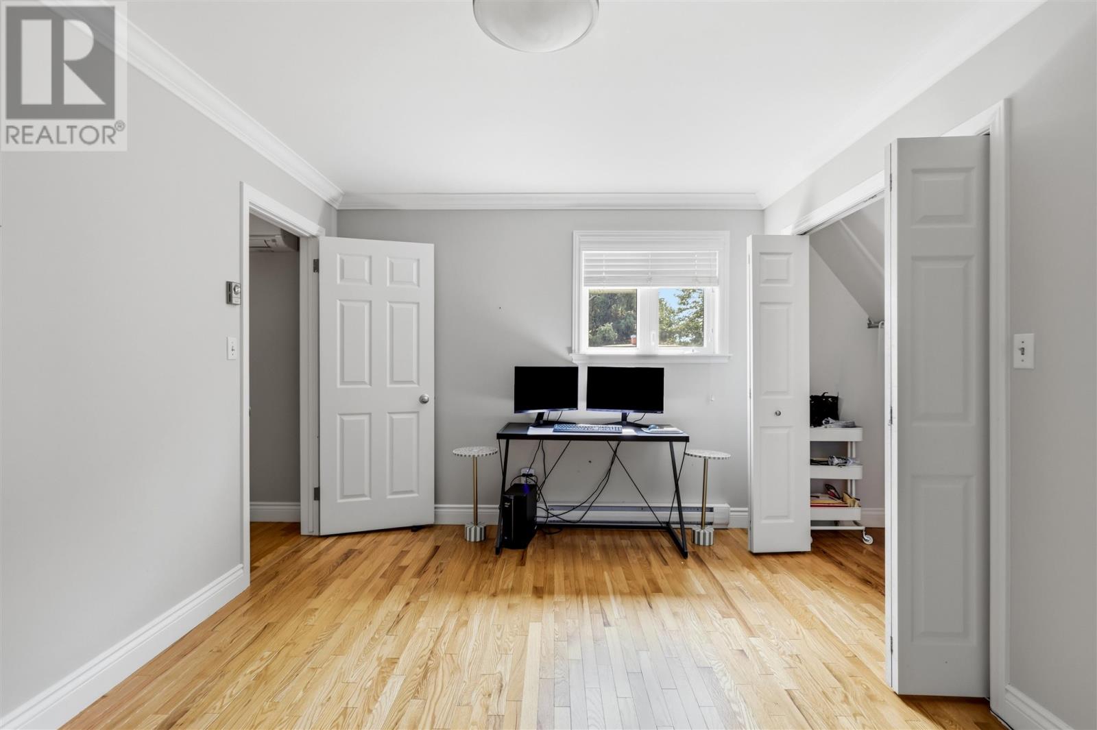42 Caddy AVE - 19