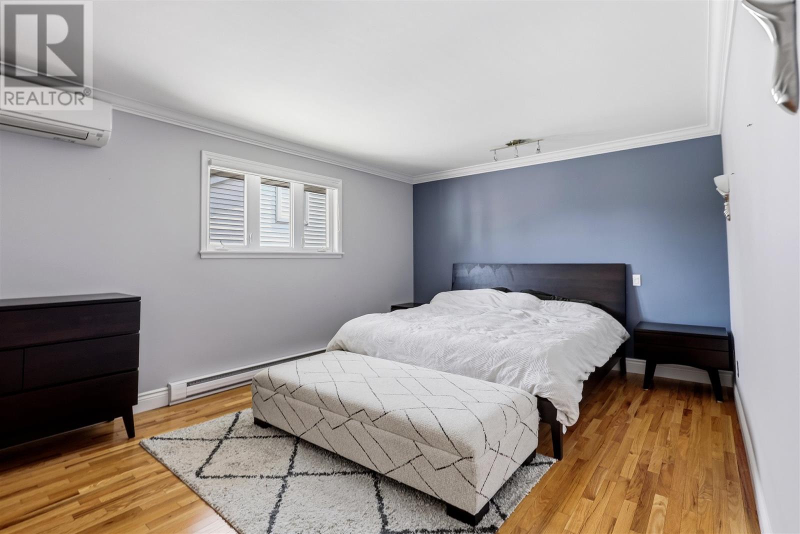 42 Caddy AVE - 24