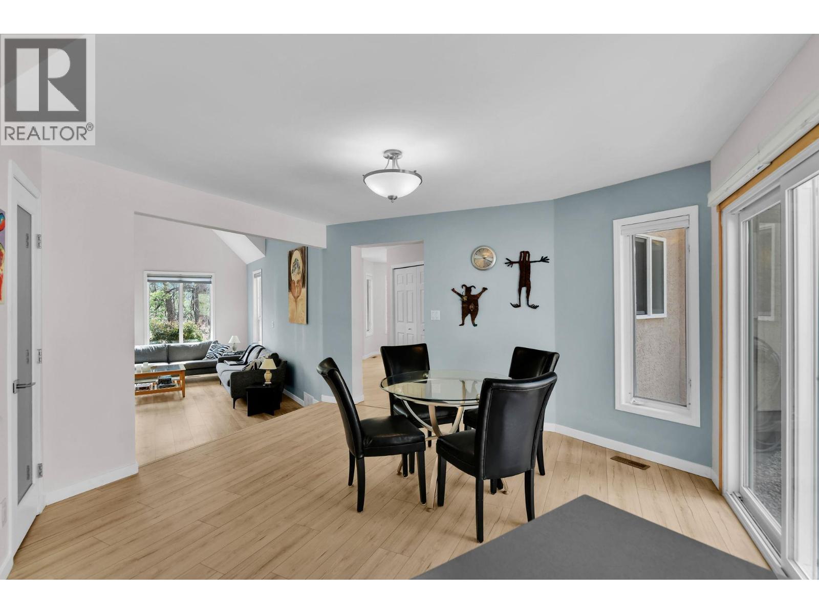 115 Par Boulevard - 17
