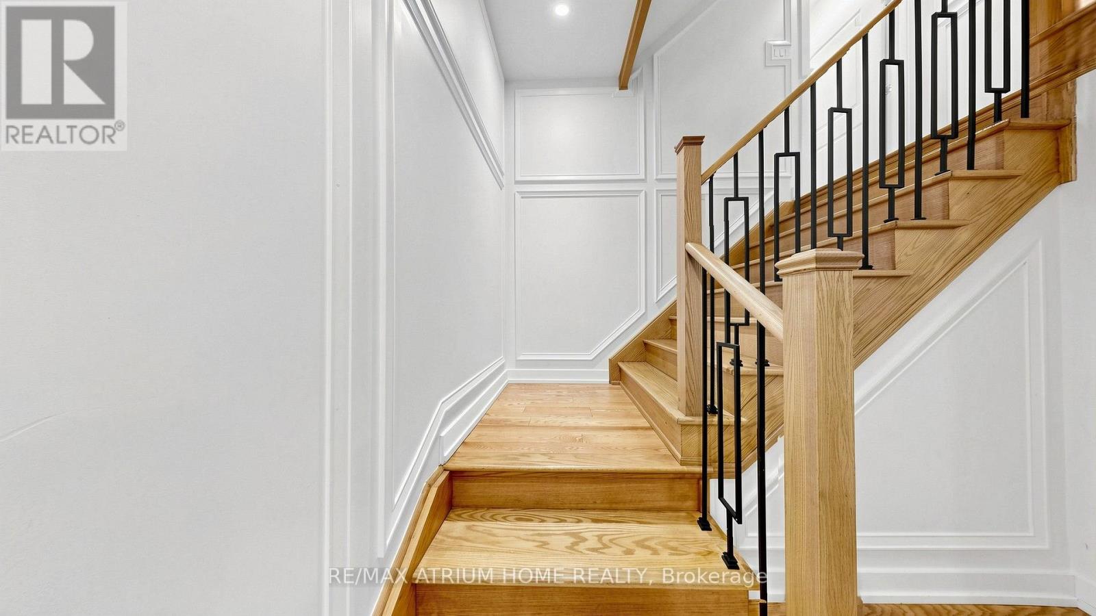 145 COURVIER CRESCENT - Image 37