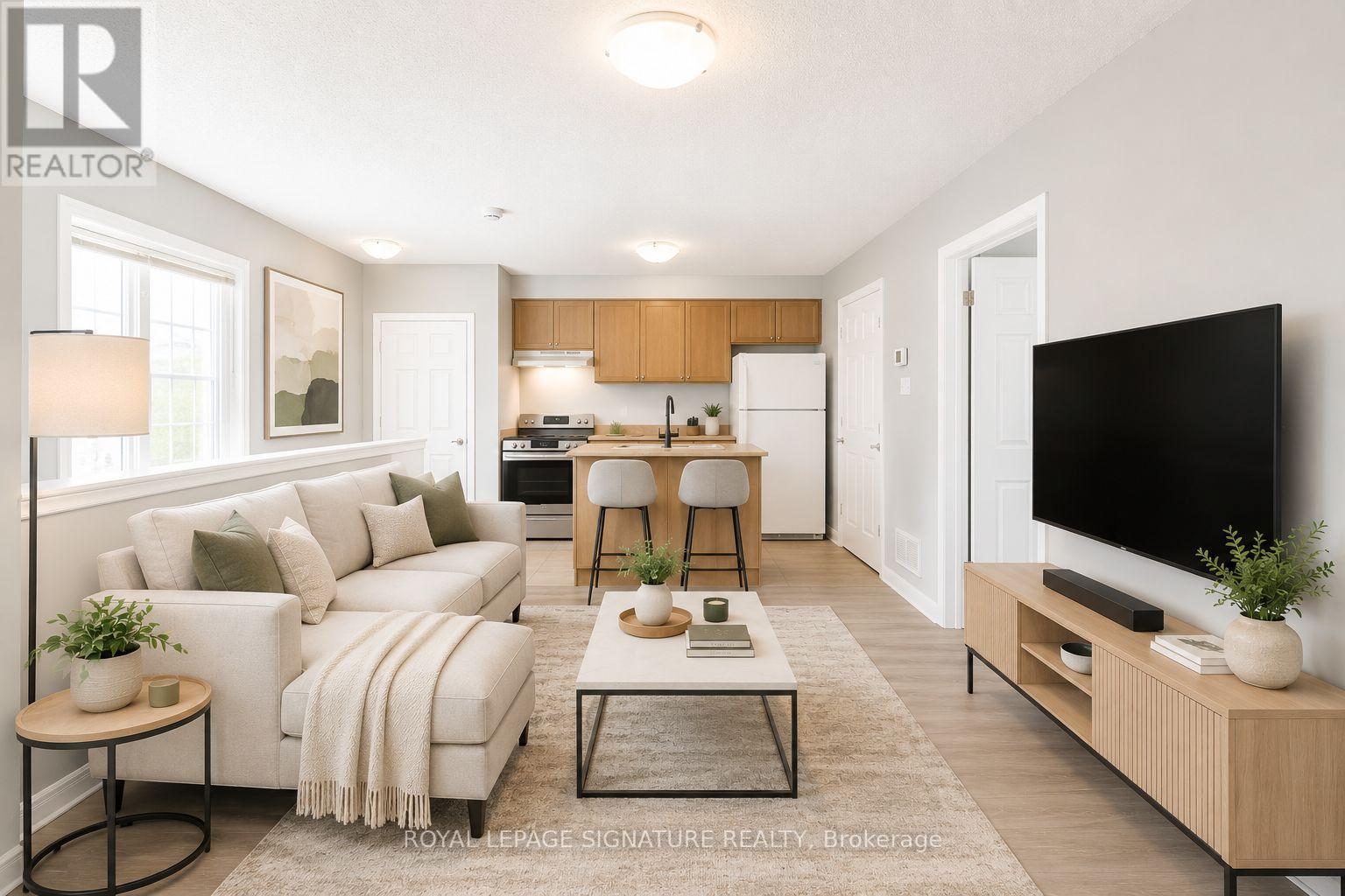 COACH/LANE HOUSE - 6 INNISVALE DRIVE