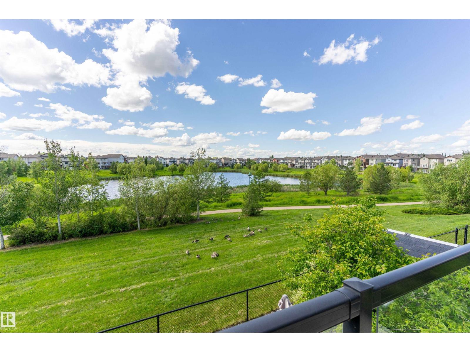 1708 32 ST NW, Laurel, Edmonton photo 3