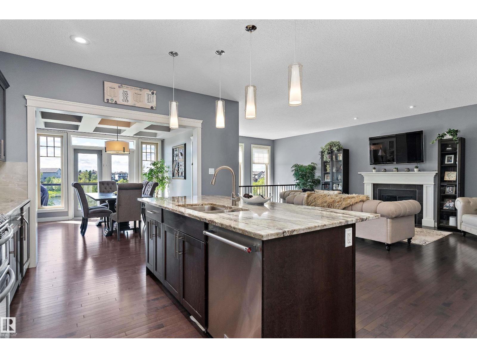 1708 32 ST NW, Laurel, Edmonton photo 4