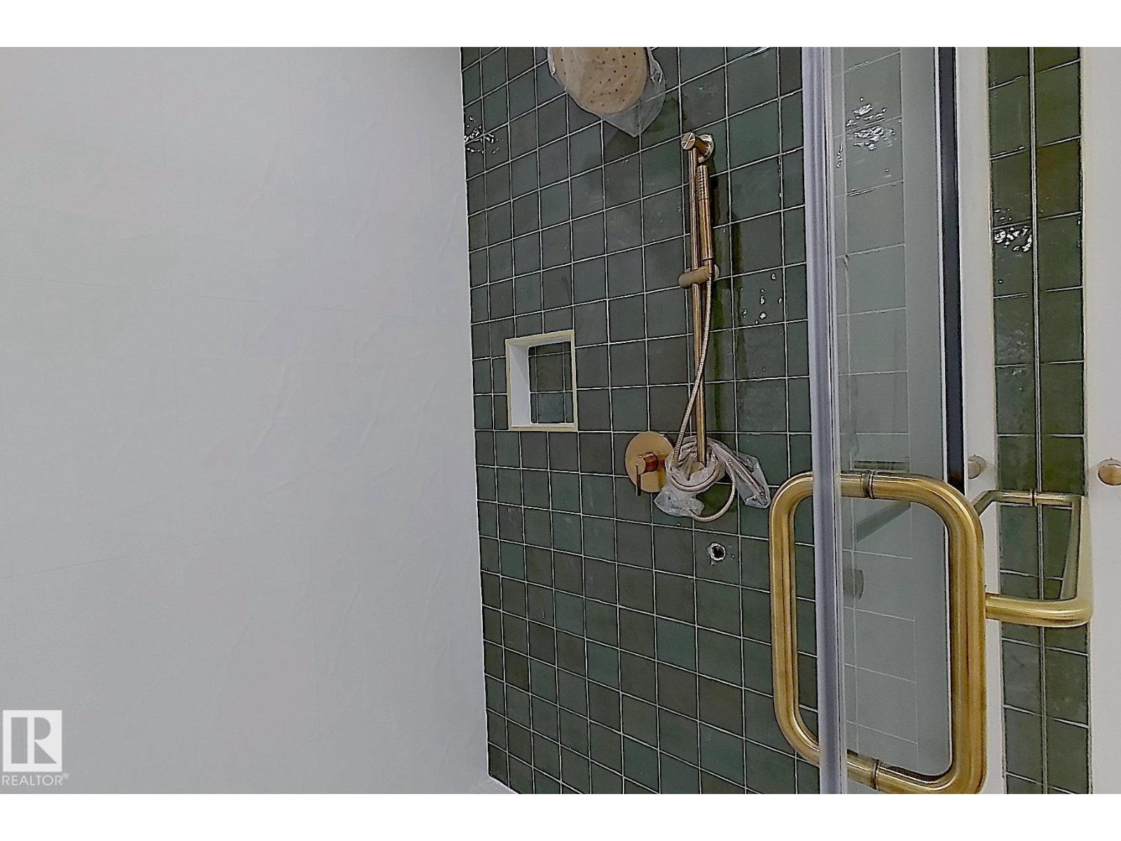 9216 91 ST NW - Image 20
