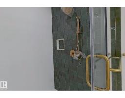 9216 91 St Nw, Edmonton, AB T6C3N8 Photo 20