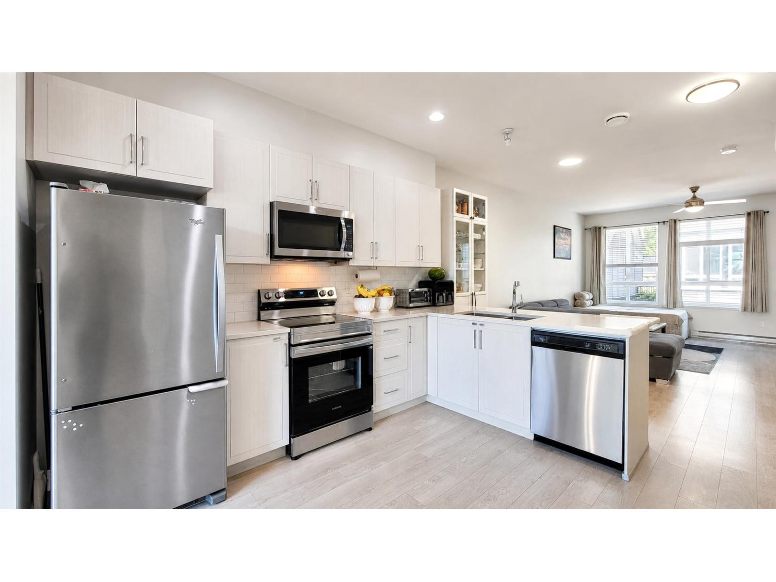 3 Bed, 3 Bath House for Sale in Surrey – 35 14555 68 AVENUE, Surrey – MLS# R3148176 - Image 28