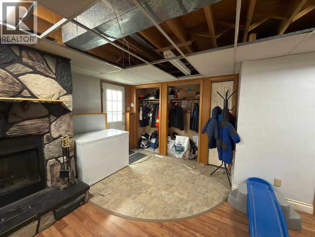 8302 98 Street - Image 16
