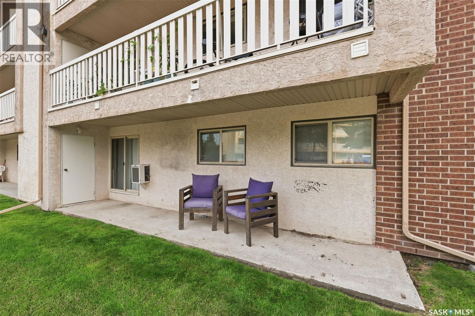 717 310 STILLWATER DRIVE, Saskatoon — photo 3