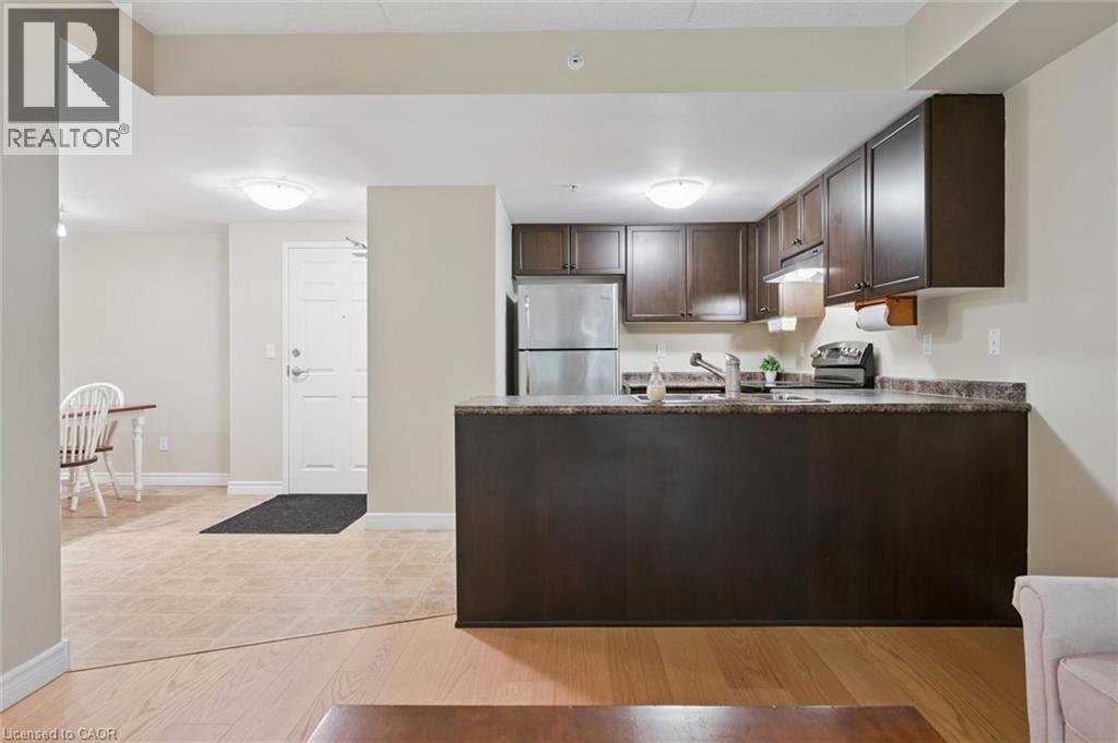 #302 645 ST DAVID Street S - 7