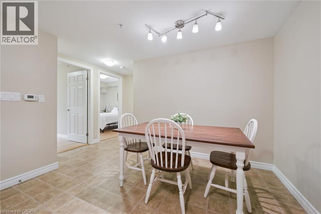 #302 645 ST DAVID Street S - 18