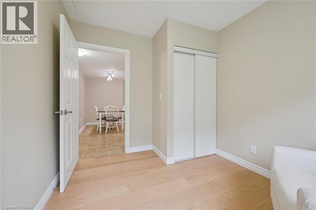 #302 645 ST DAVID Street S - 20