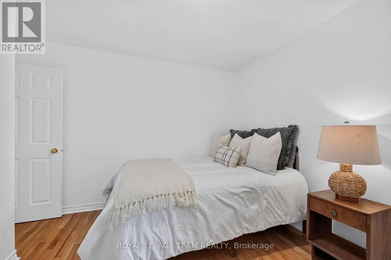 76 MANITOU STREET - Image 24