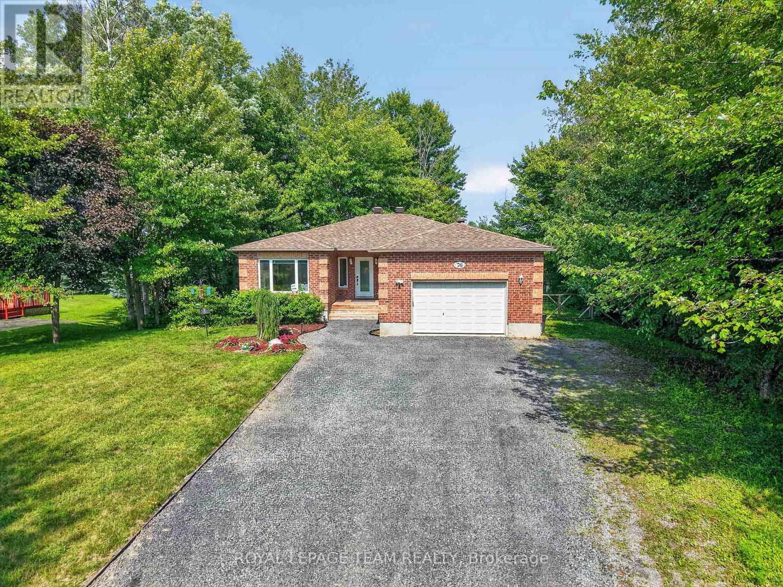 76 MANITOU STREET - Image 3